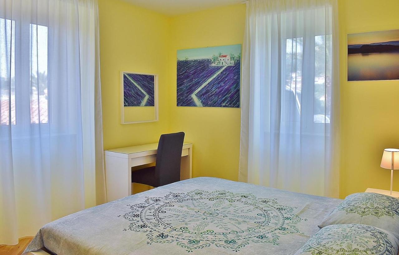 Apartment Palace راب المظهر الخارجي الصورة